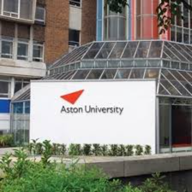 Ranking dan Jenjang Pendidikan di Aston University